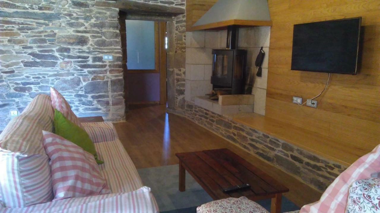 Casa Do Grilo Pension Monfero Buitenkant foto